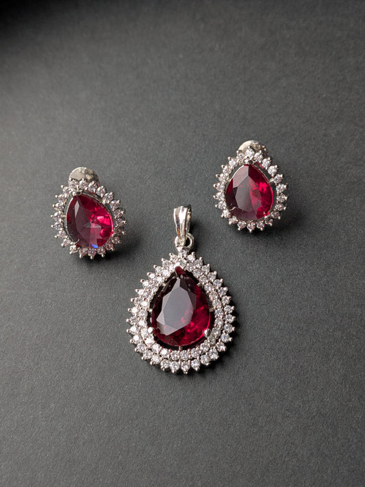 Pendant Set in AD - Wine Red