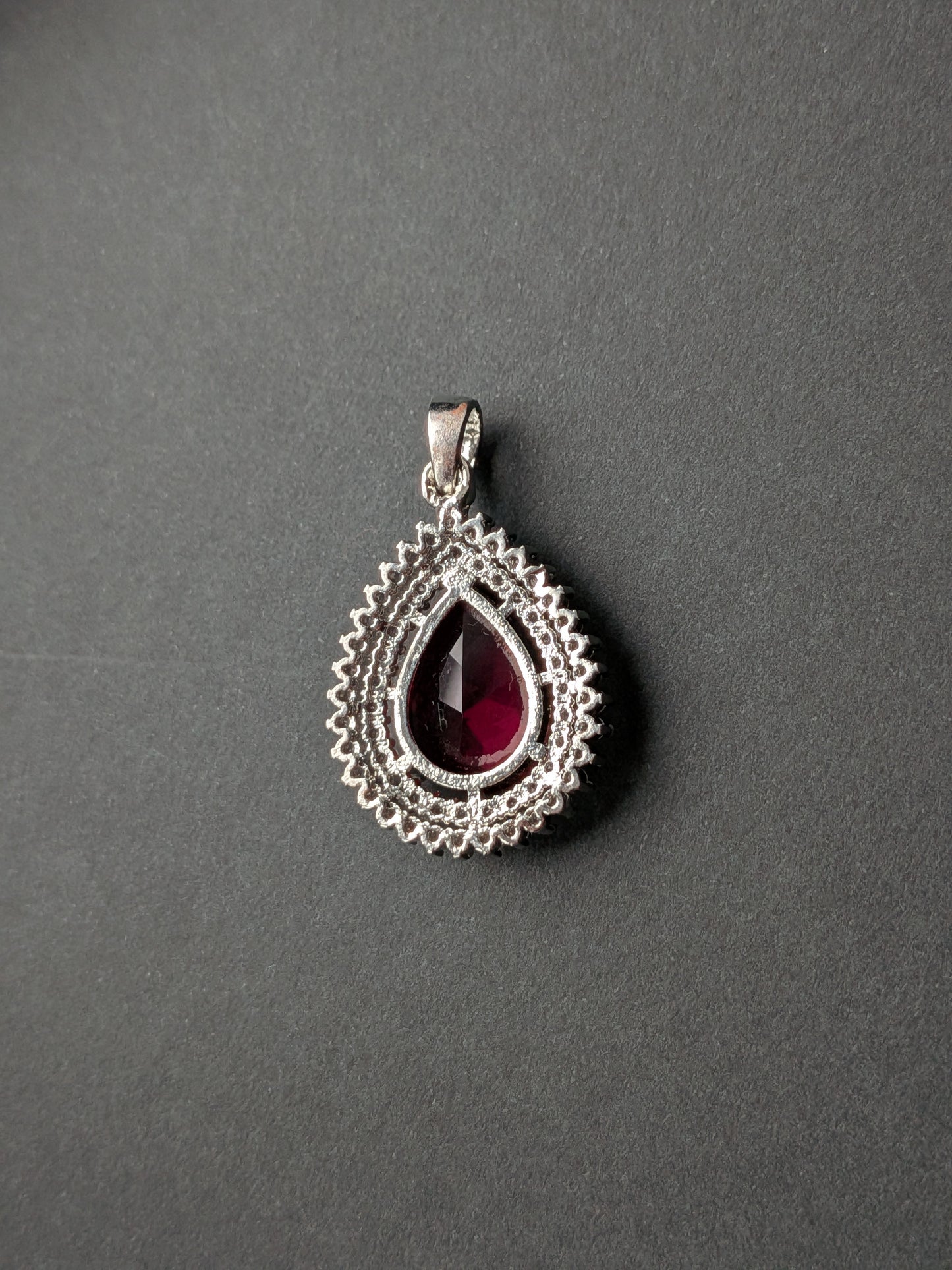 Pendant Set in AD - Wine Red