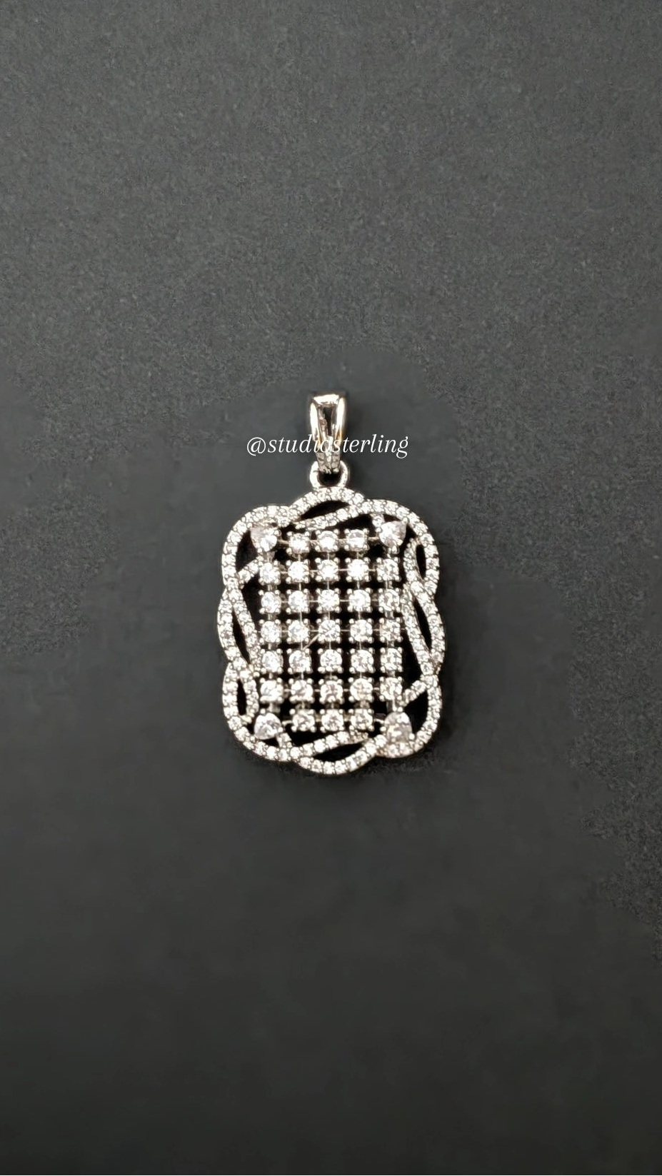 Chrome Finish Pendant Set in AD
