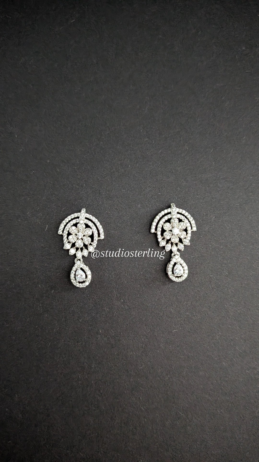 Chrome Finish Pendant Set in AD with Floral Centerpiece