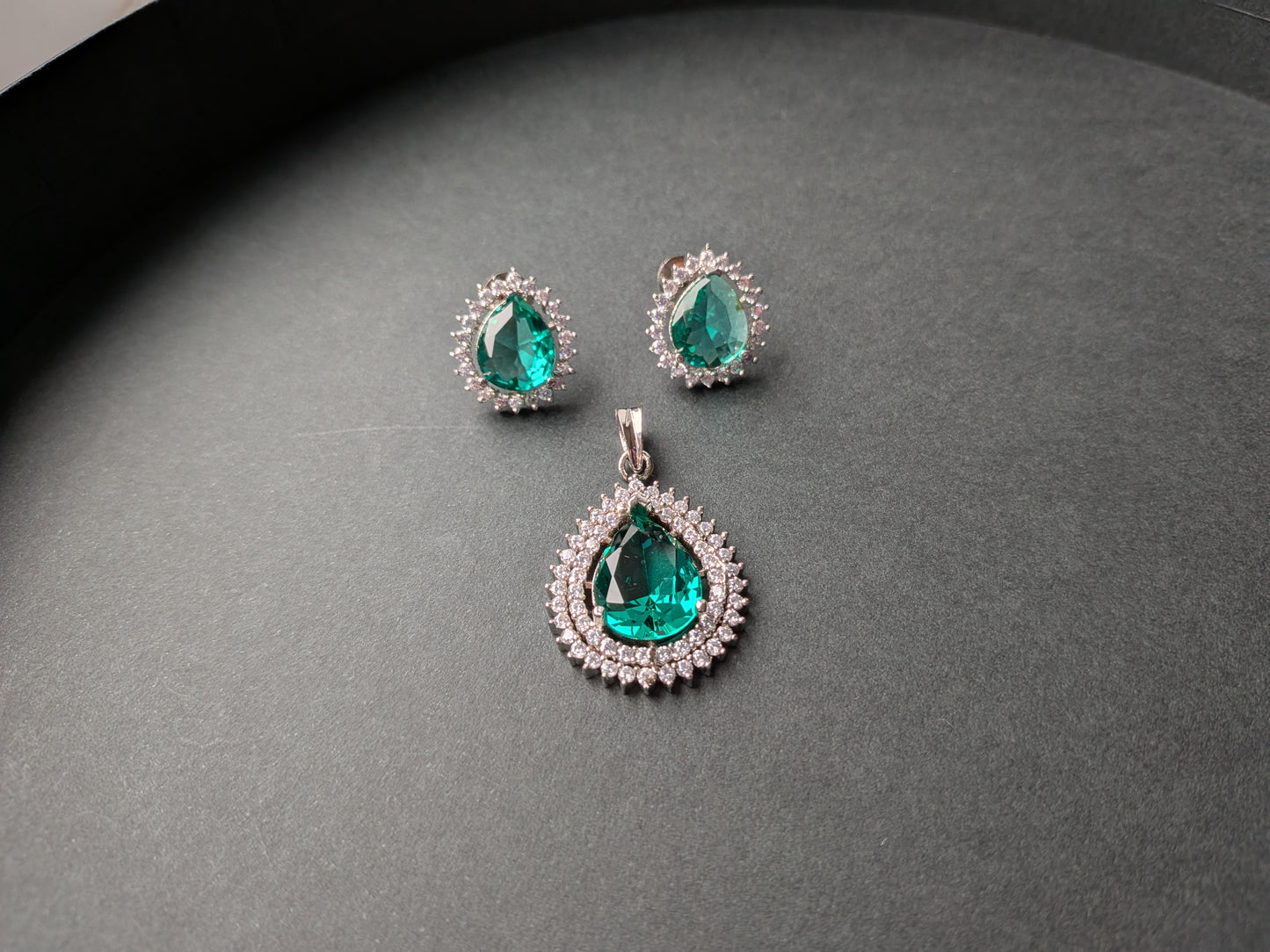 Pendant Set in AD - Light Green