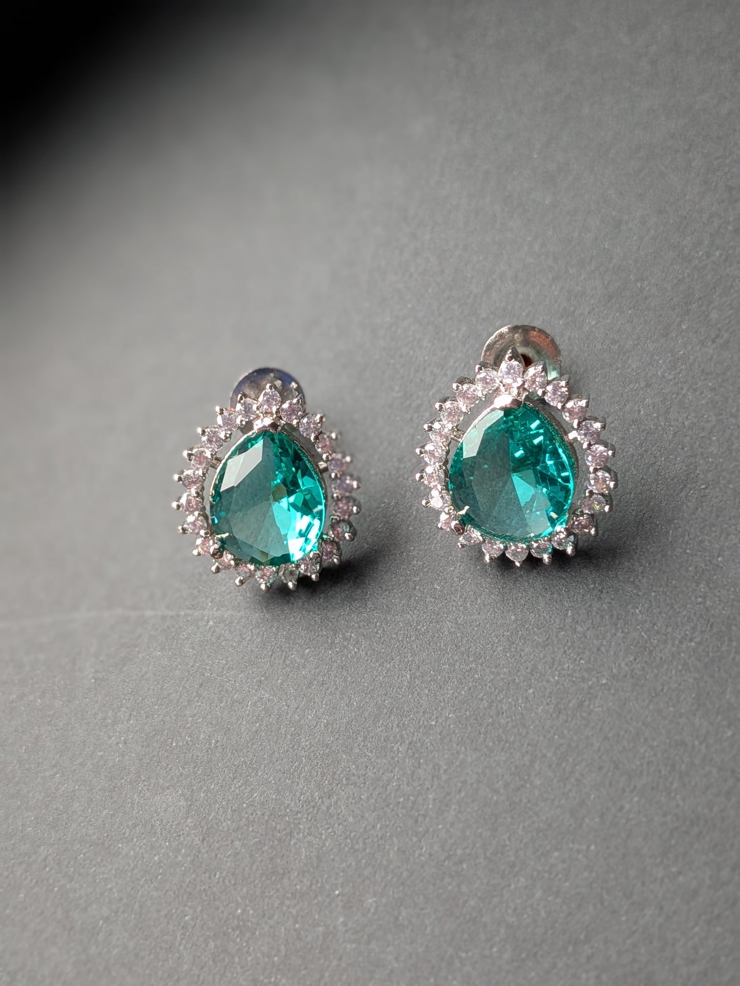 Pendant Set in AD - Light Green