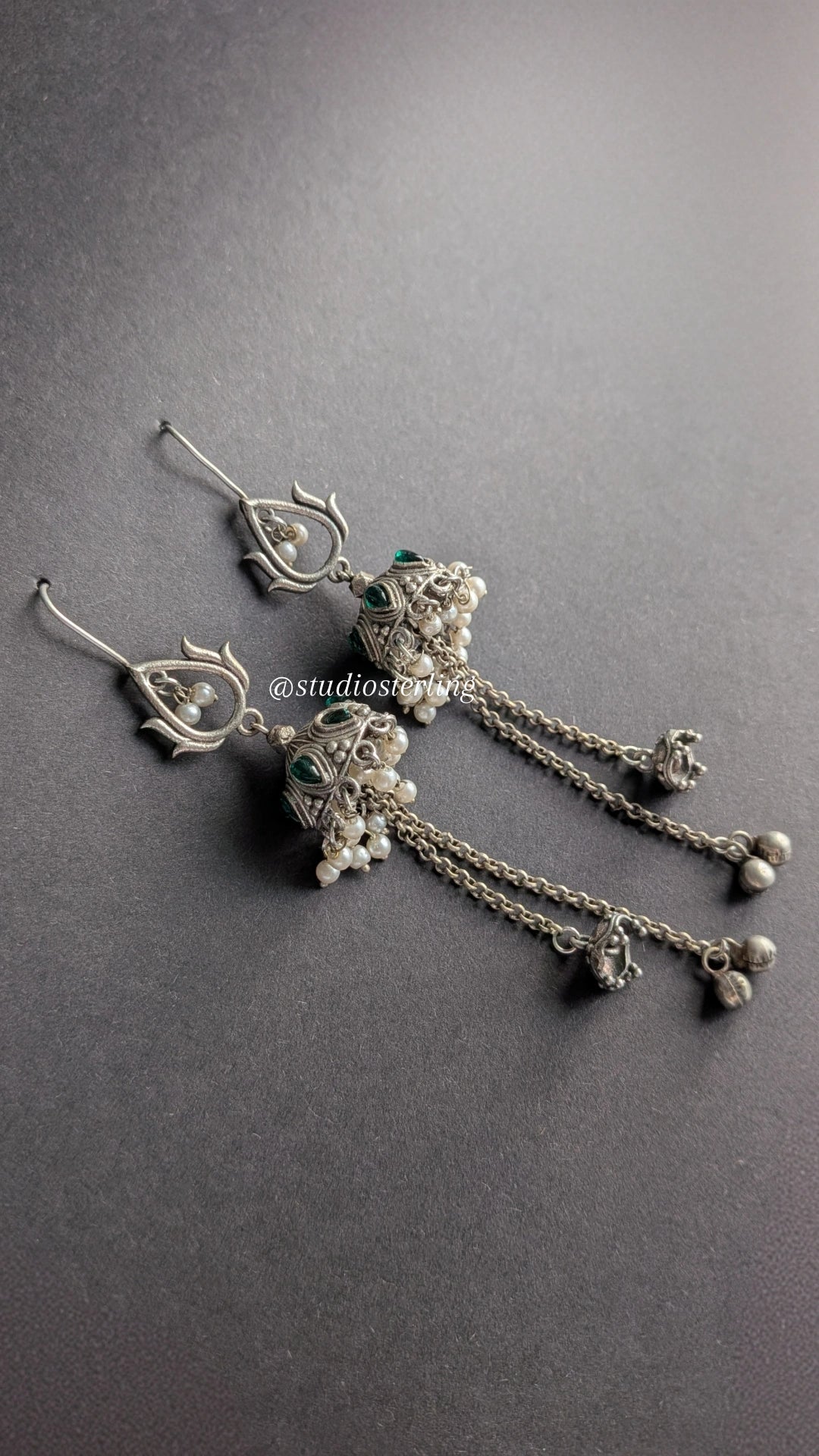 Zhumkas - Emerald Green