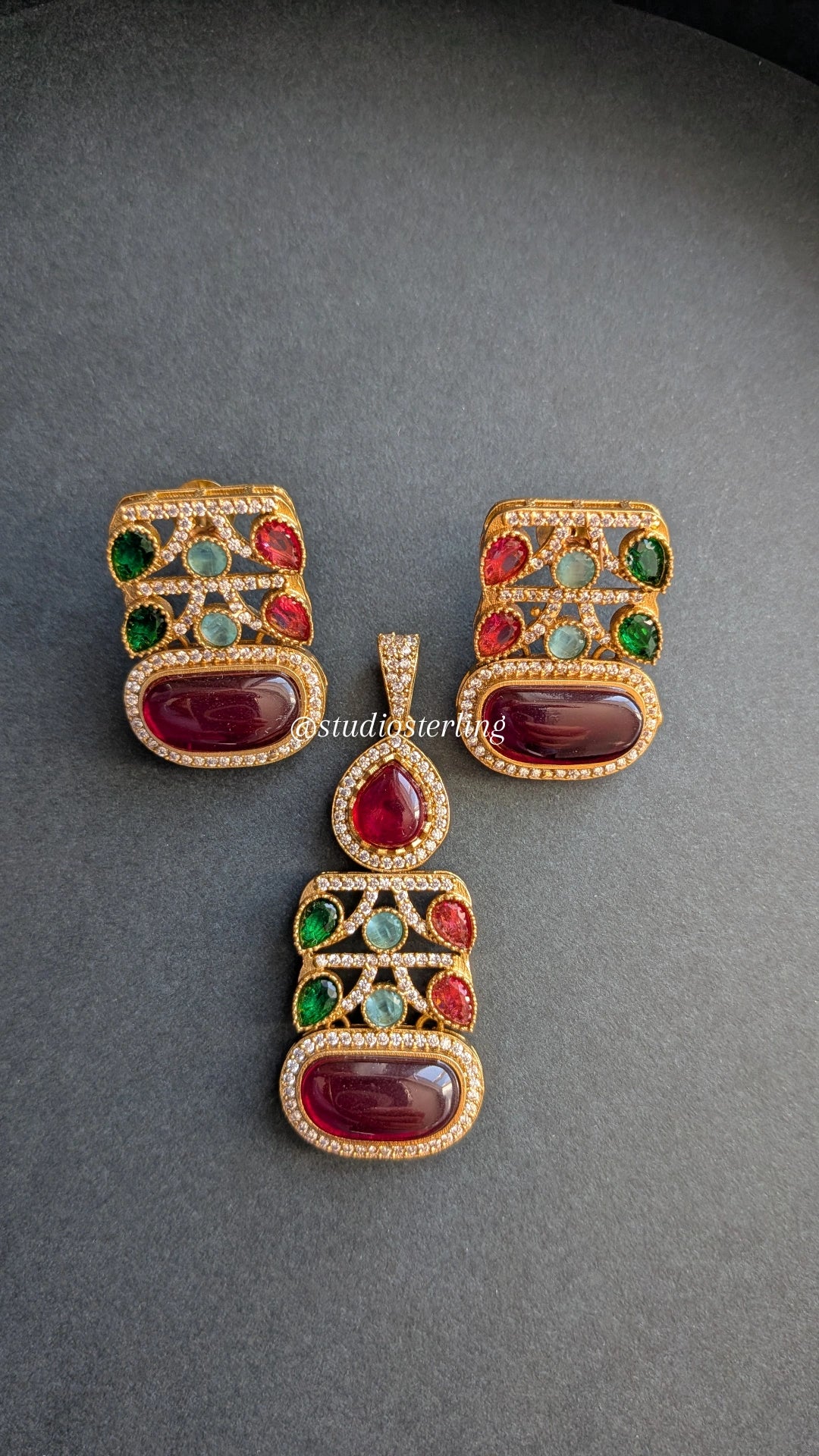 Pendant Set with AD & Monalisa stones