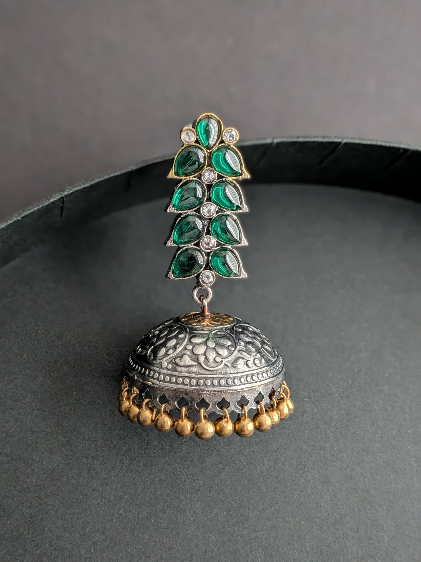 Dual Tone Zhumkas