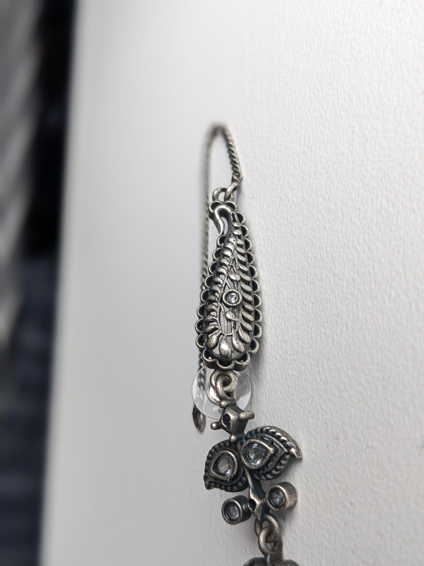 Lightweight Long Earrings with Chain
