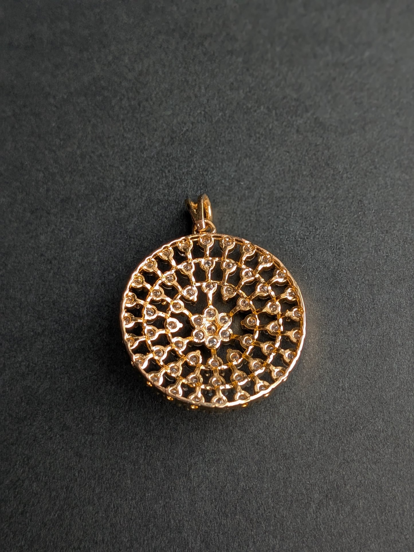 AD Pendant Set
