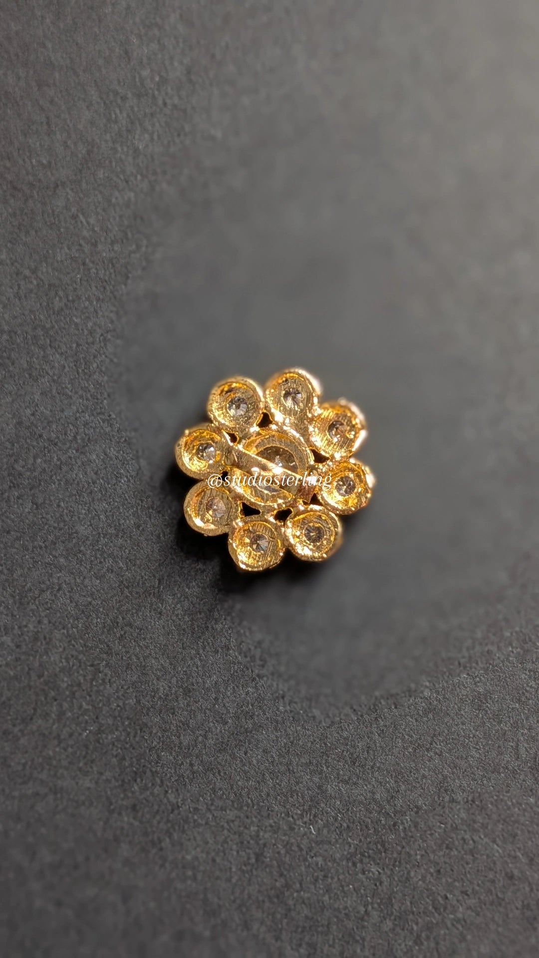 Kundan Studs