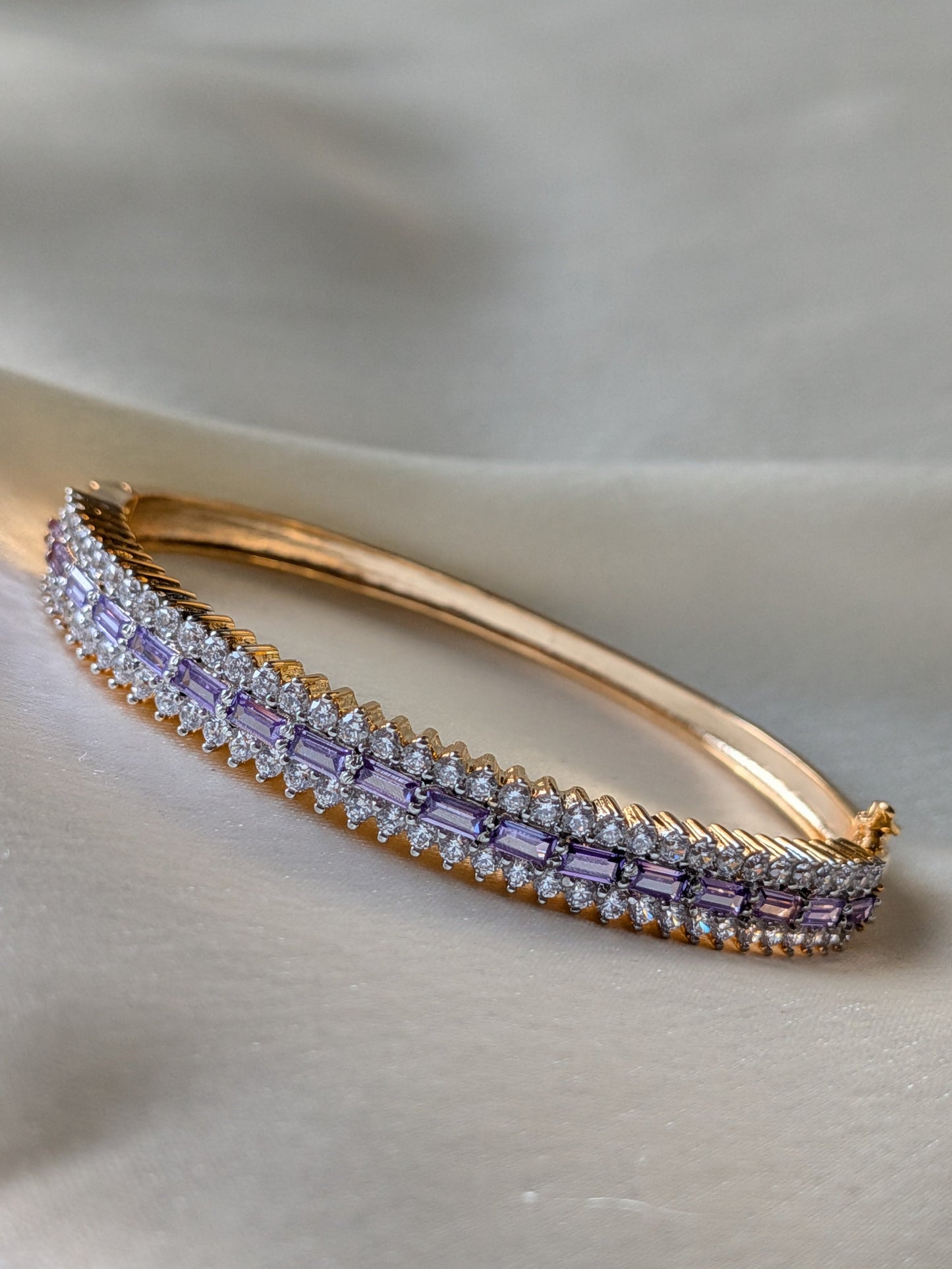 Light Purple Bracelet with AD